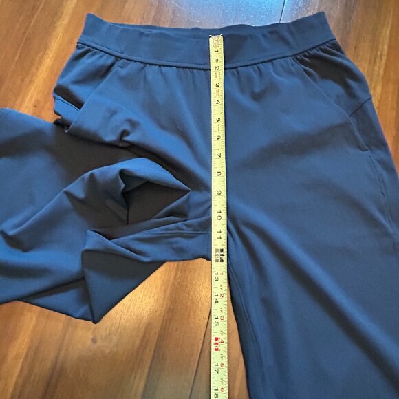 Lululemon Women's Swift Mid-Rise Wide-Leg Pant Navy Blue Size Medium - Picture 15 of 16